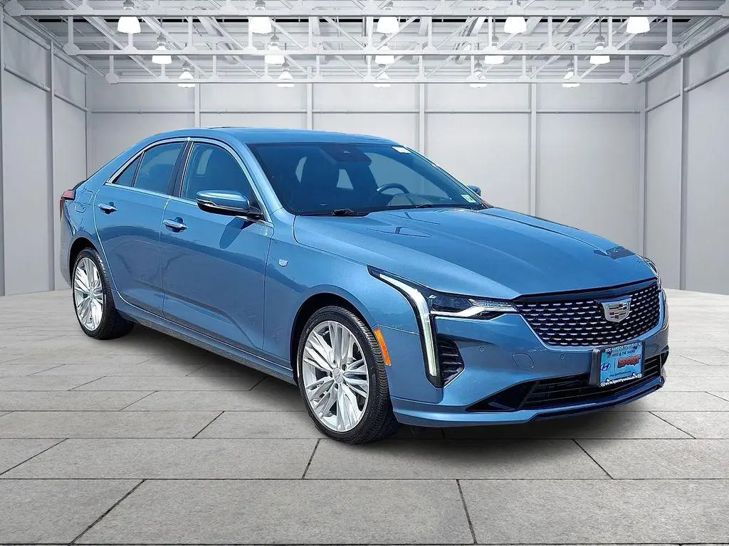 2023 Cadillac CT4 Premium Luxury