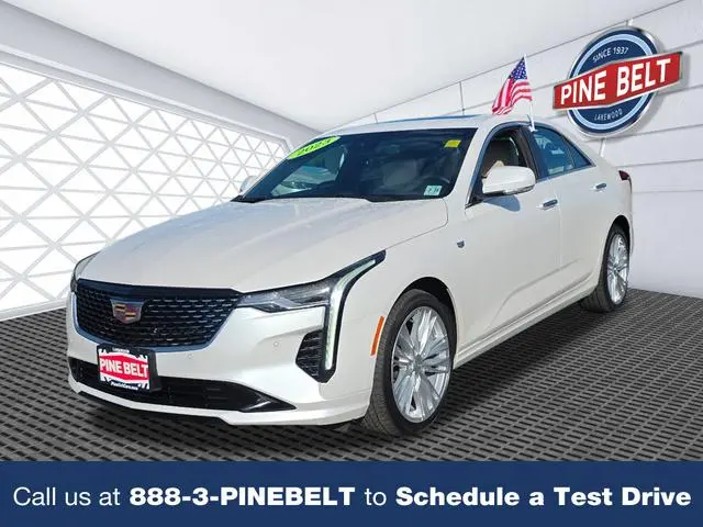 2023 Cadillac CT4 Premium Luxury