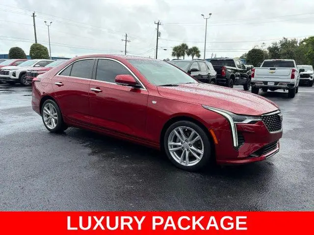 2023 Cadillac CT4 Luxury