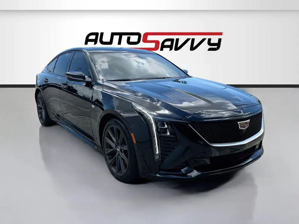 2025 Cadillac CT5 Sport