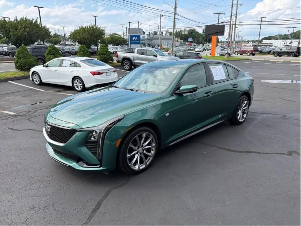 2025 Cadillac CT5 Sport