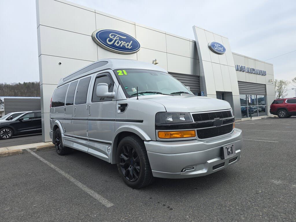 2021 Chevrolet Express LS