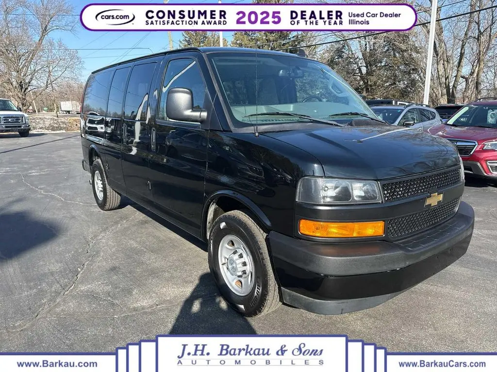 2018 Chevrolet Express 2500 LT