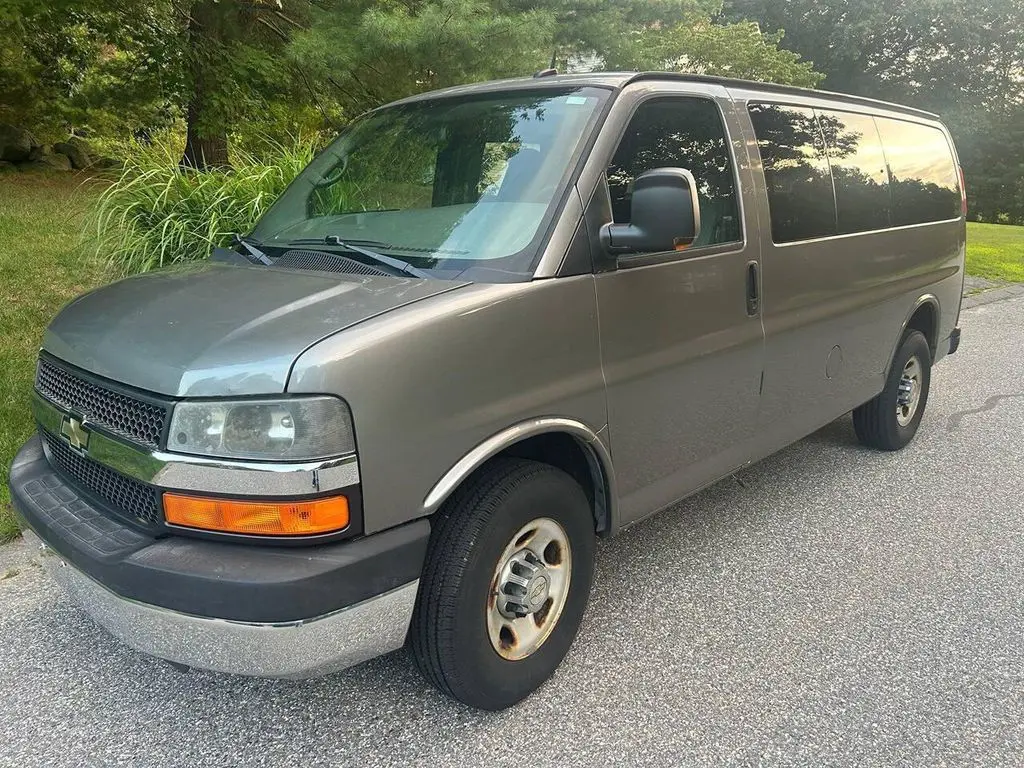 2012 Chevrolet Express 2500 LT