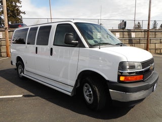 2017 Chevrolet Express 3500 LT