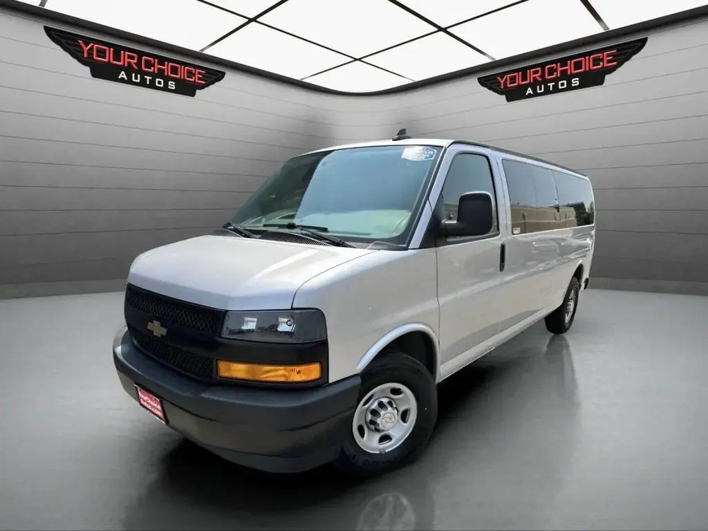 2020 Chevrolet Express LS