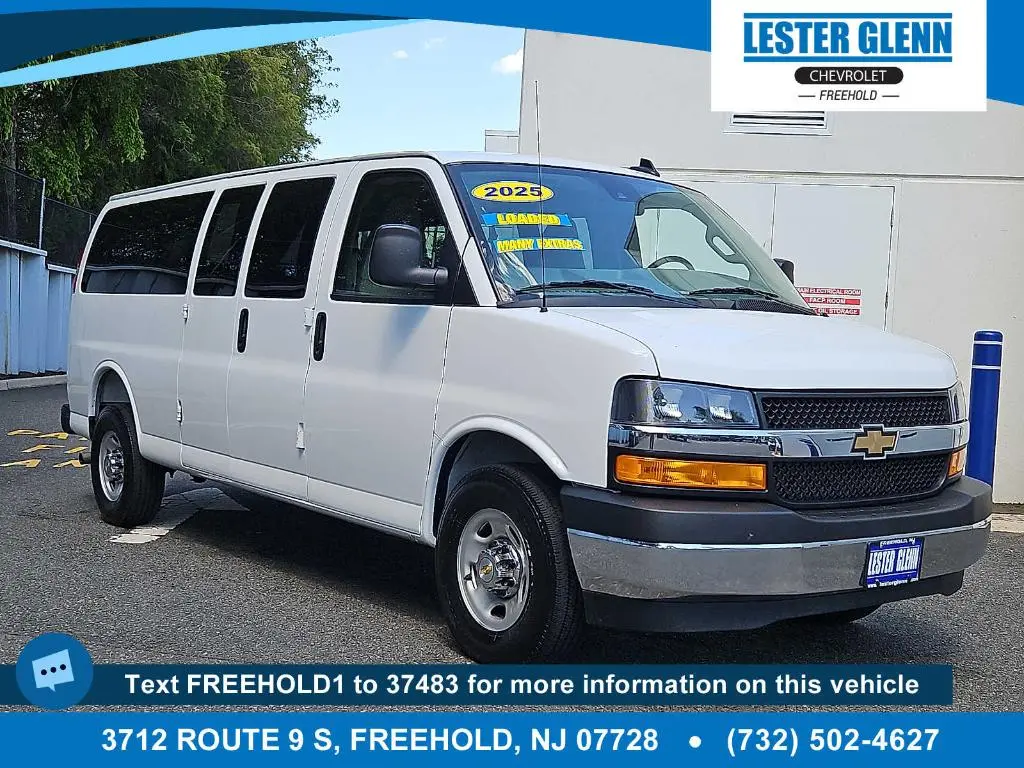 2025 Chevrolet Express 3500 LT Ext