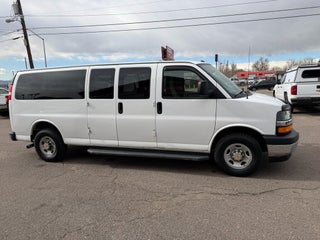 2017 Chevrolet Express Passenger LT Ext