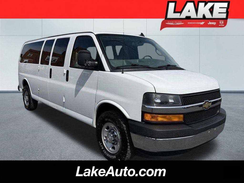 2018 Chevrolet Express LT