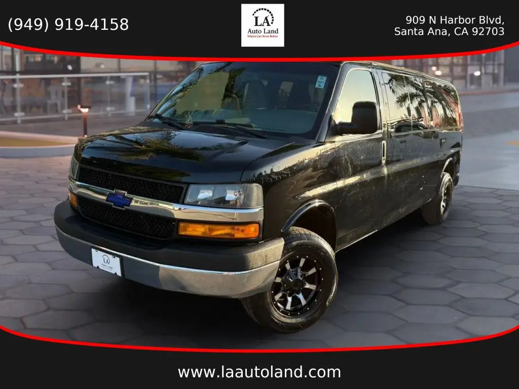 2018 Chevrolet Express LT