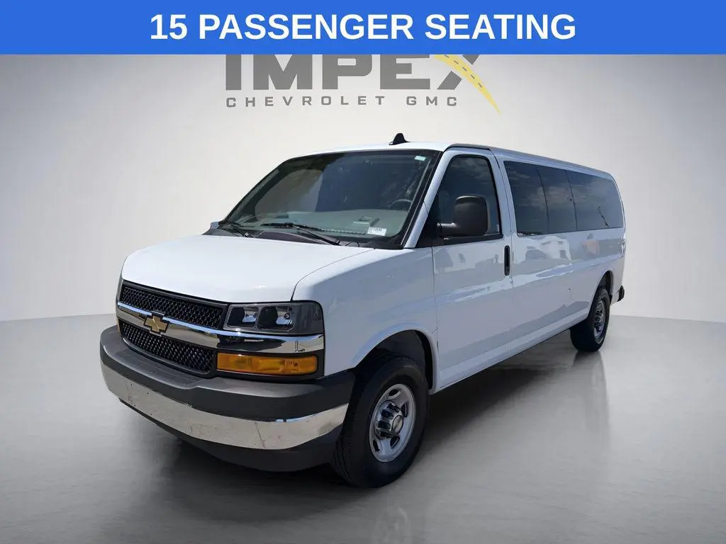 2025 Chevrolet Express LT Ext