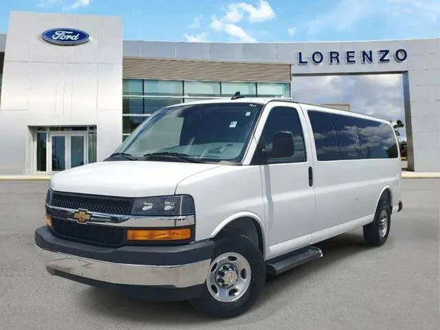 2025 Chevrolet Express LT Ext