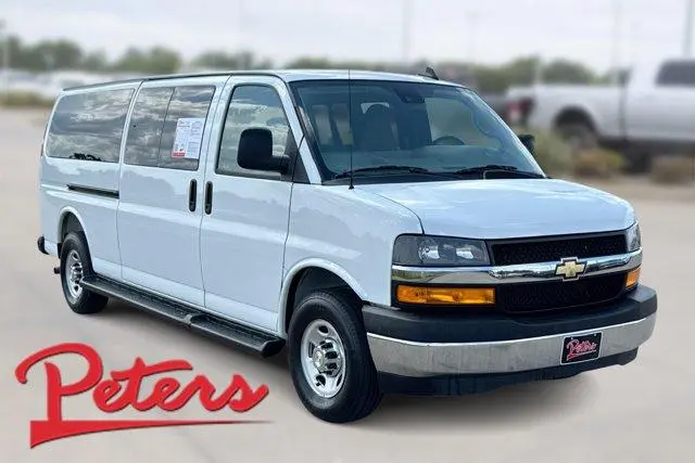 2025 Chevrolet Express LT Ext
