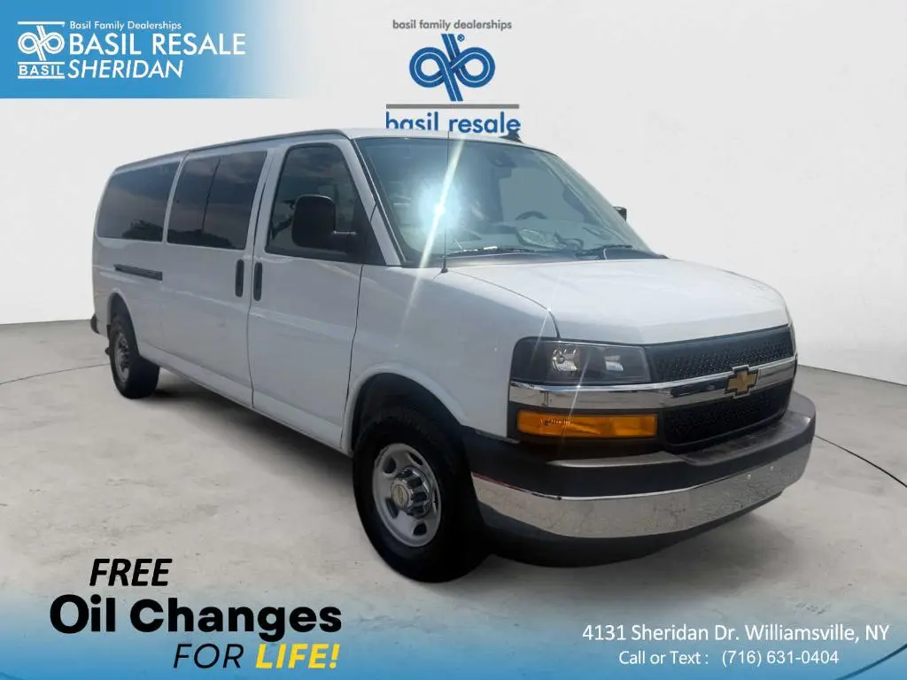 2025 Chevrolet Express LT Ext