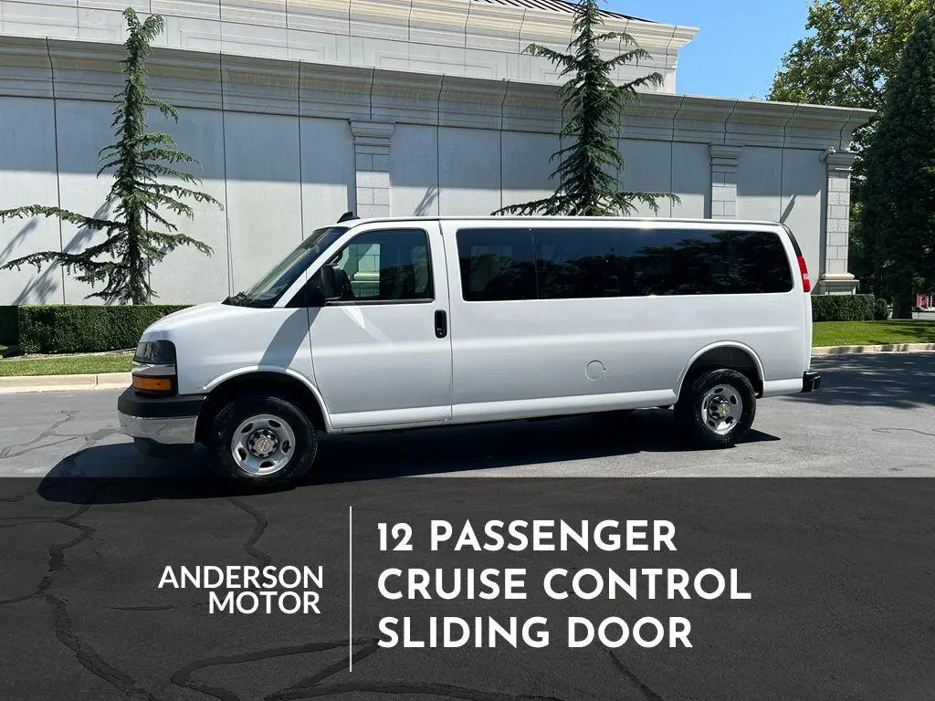 2025 Chevrolet Express LT Ext