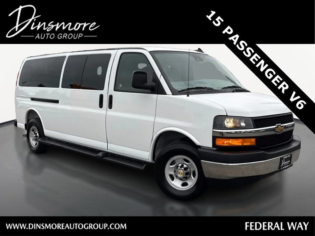 2025 Chevrolet Express LT Ext