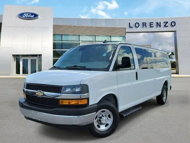 2023 Chevrolet Express LT