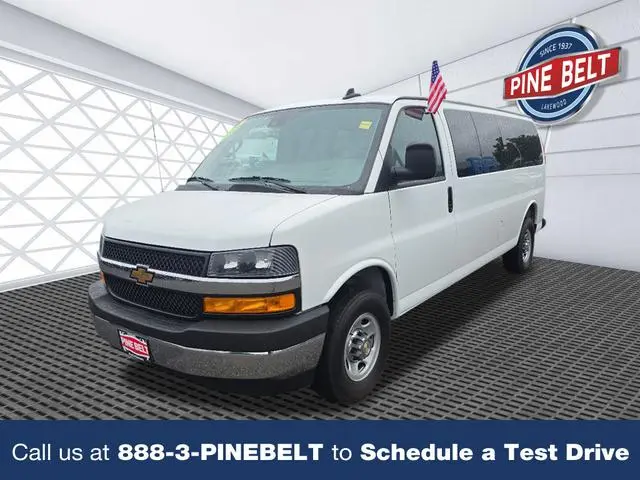 2025 Chevrolet Express LT Ext