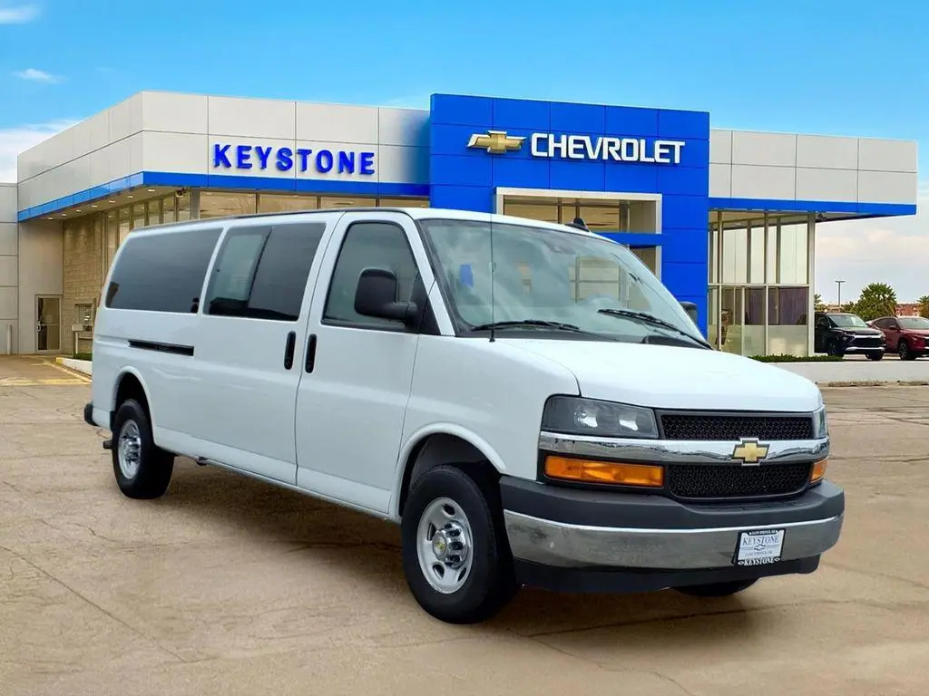2024 Chevrolet Express LT EXT