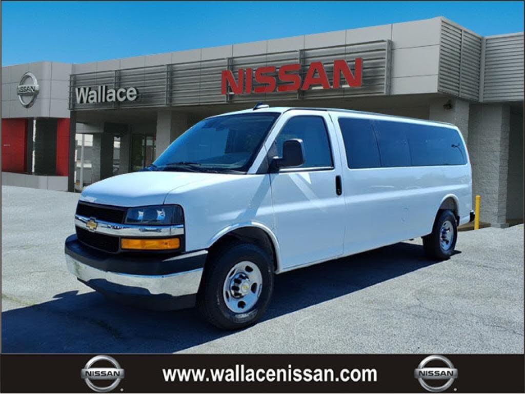 2025 Chevrolet Express LT Ext