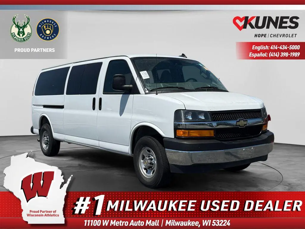 2025 Chevrolet Express LT Ext
