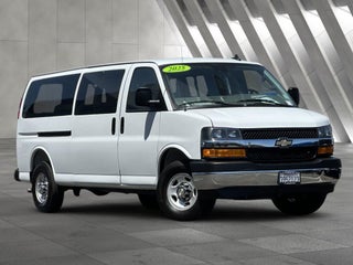 2025 Chevrolet Express LT Ext