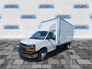 2024 Chevrolet Express 3500