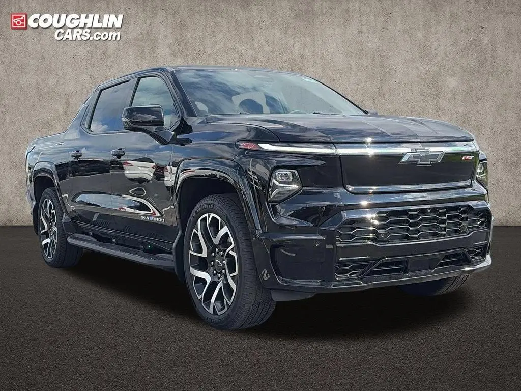 2025 Chevrolet Silverado EV RST