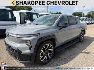 2025 Chevrolet Silverado EV RST