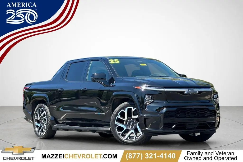 2025 Chevrolet Silverado EV RST
