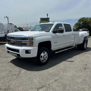 2015 Chevrolet Silverado 3500HD High Country