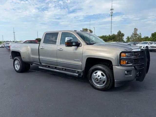 2017 Chevrolet Silverado 3500HD High Country