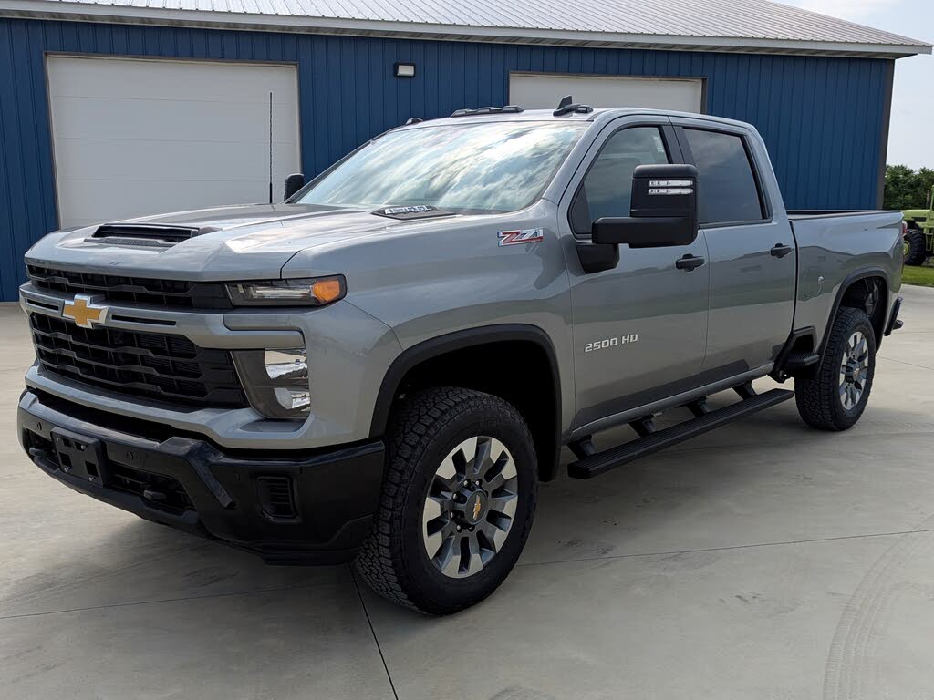 2026 Chevrolet Silverado 2500 Custom
