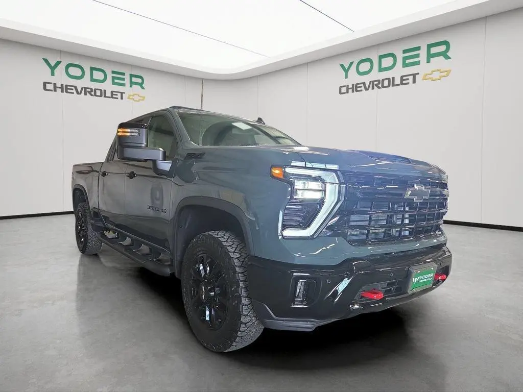 2026 Chevrolet Silverado 3500 LT
