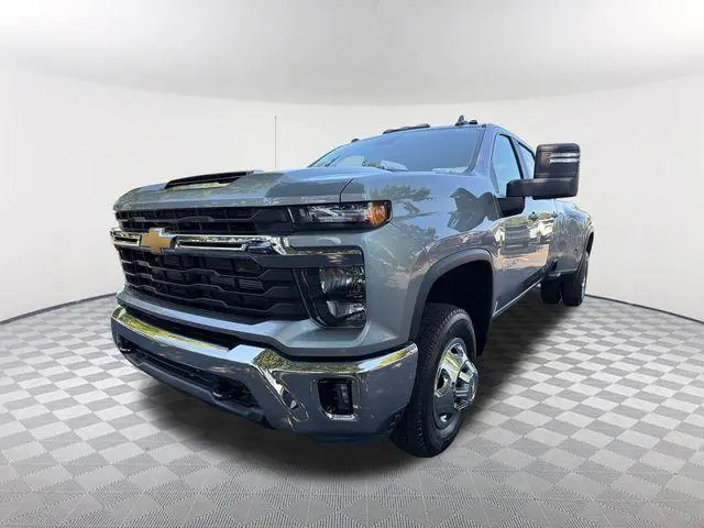 2025 Chevrolet Silverado 3500 LT
