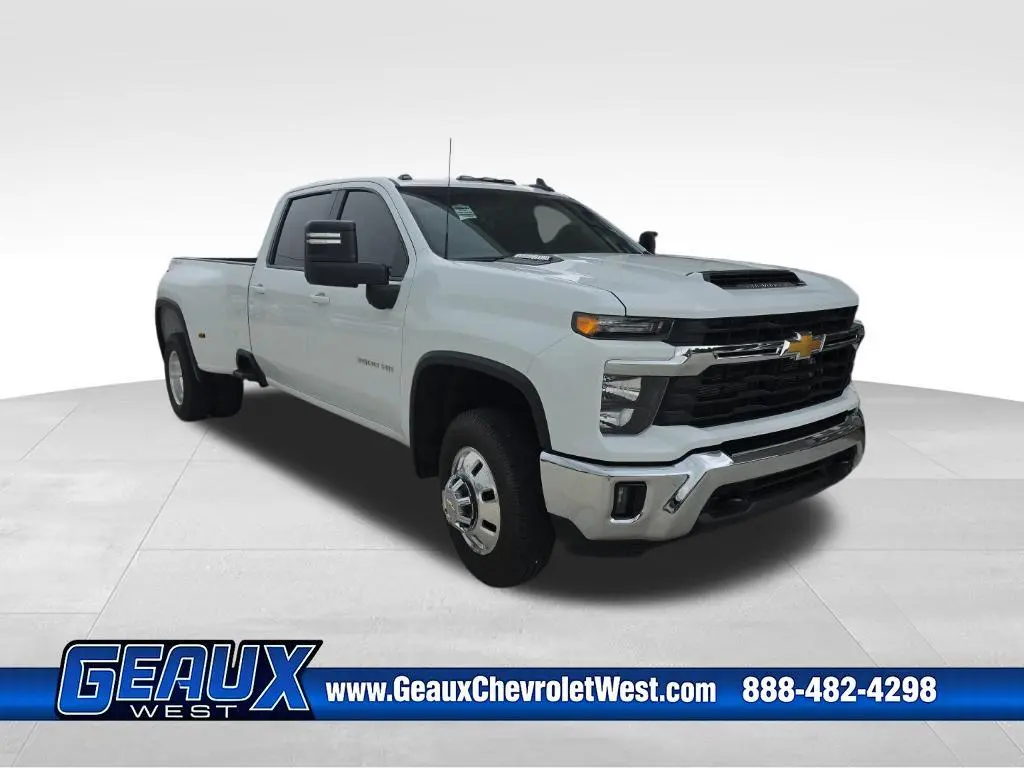 2025 Chevrolet Silverado 3500 LT