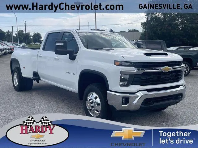2026 Chevrolet Silverado 3500 LT