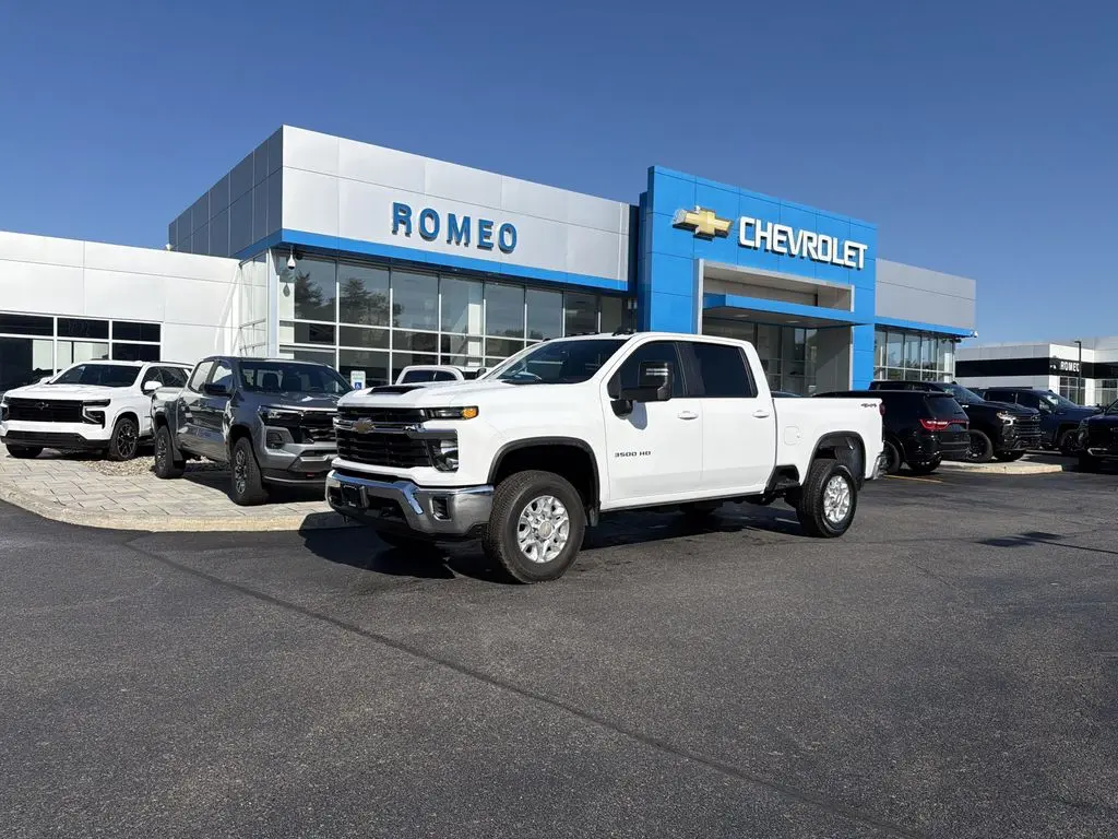 2026 Chevrolet Silverado 3500 LT