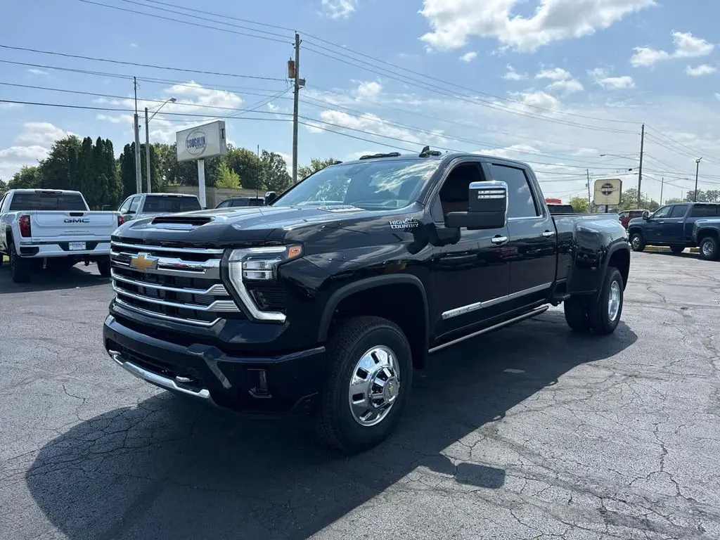 2026 Chevrolet Silverado 3500 High Country