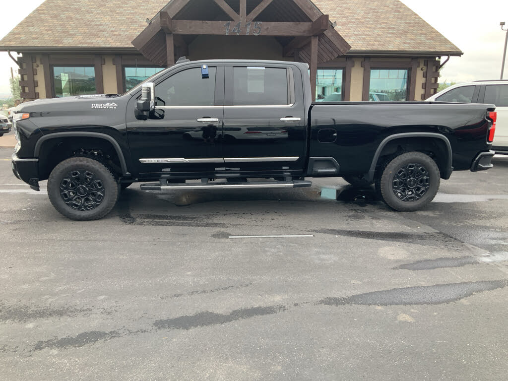 2024 Chevrolet Silverado 3500HD High Country