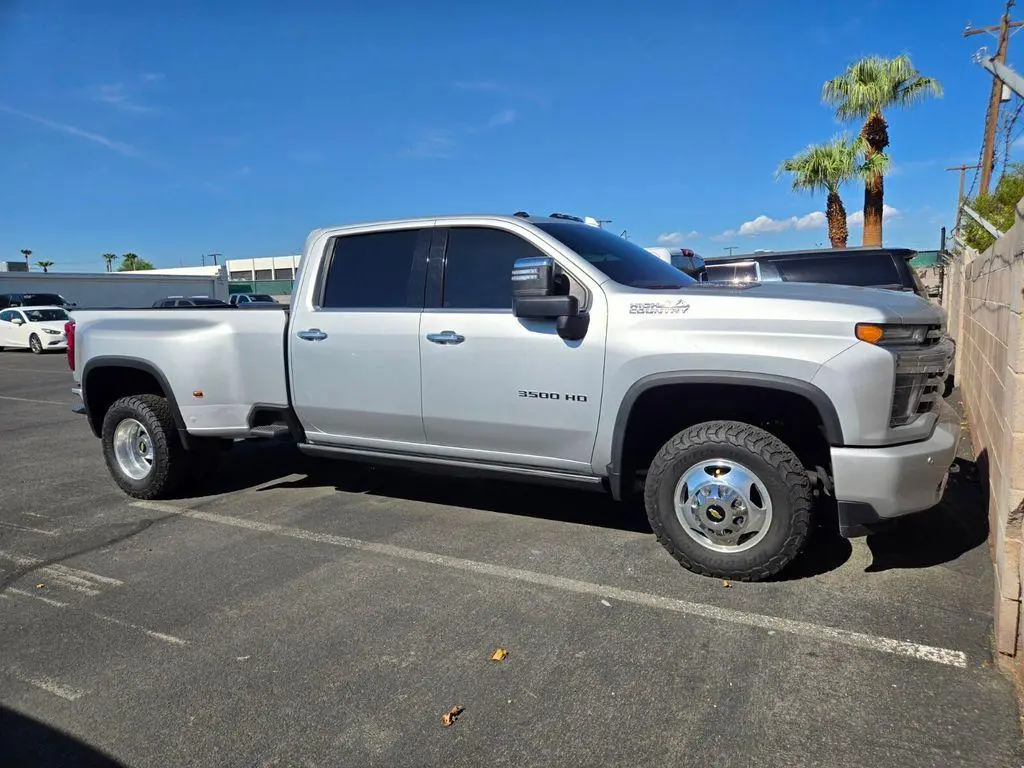 2022 Chevrolet Silverado 3500HD High Country