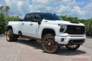 2024 Chevrolet Silverado 3500HD High Country