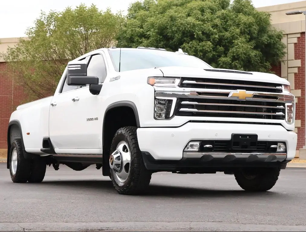 2023 Chevrolet Silverado 3500HD High Country