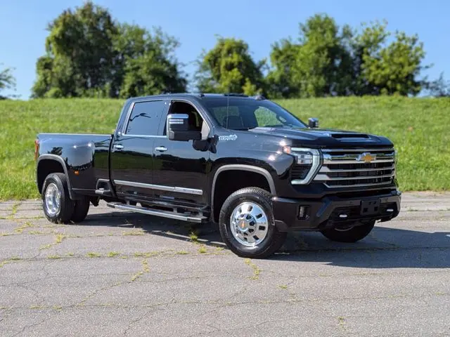 2024 Chevrolet Silverado 3500HD High Country