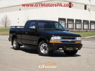 2002 Chevrolet S-10 XL