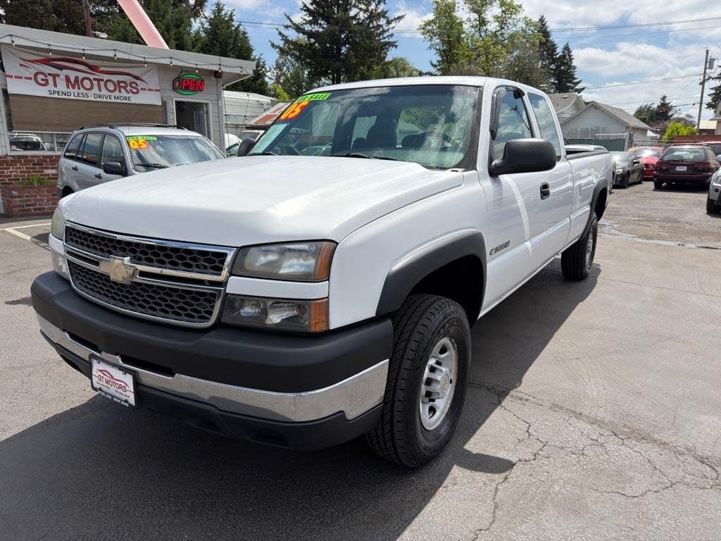 2005 Chevrolet Silverado 2500HD Work Truck