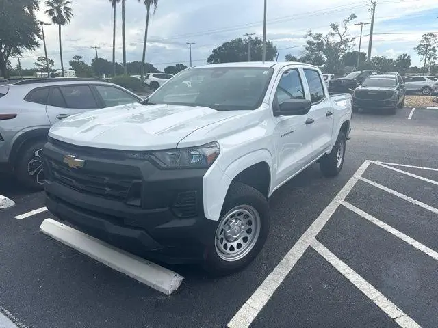 2025 Chevrolet Colorado WT
