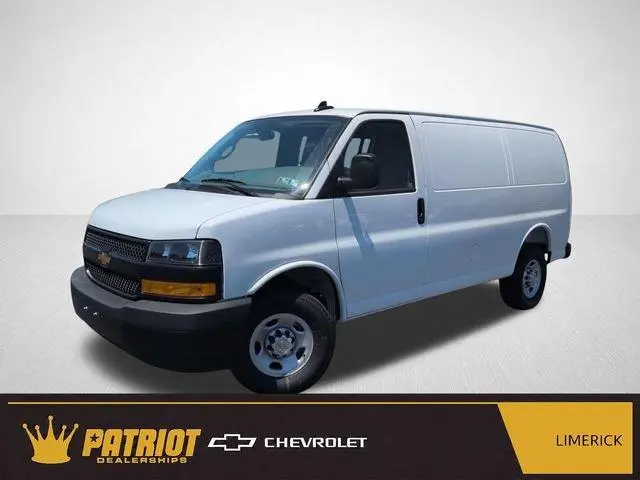 2025 Chevrolet Express 2500