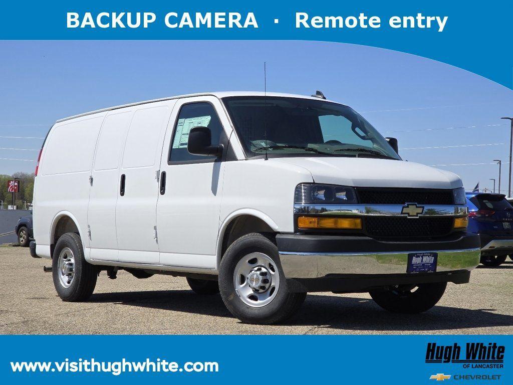 2026 Chevrolet Express 2500 Cargo Van