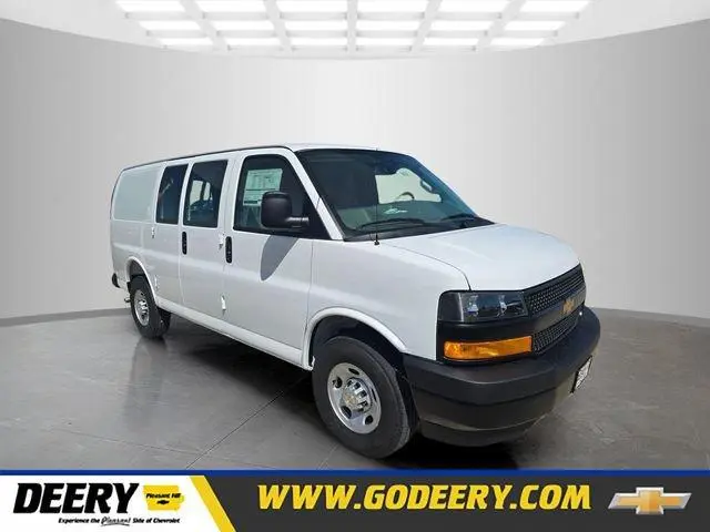 2026 Chevrolet Express 2500 Cargo Van